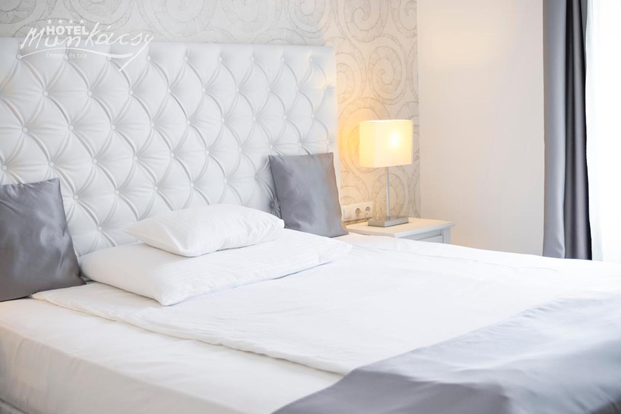 Munkacsy Hotel Bekescsaba Eksteriør billede