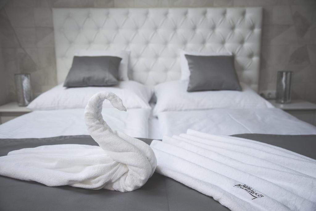 Munkacsy Hotel Bekescsaba Værelse billede